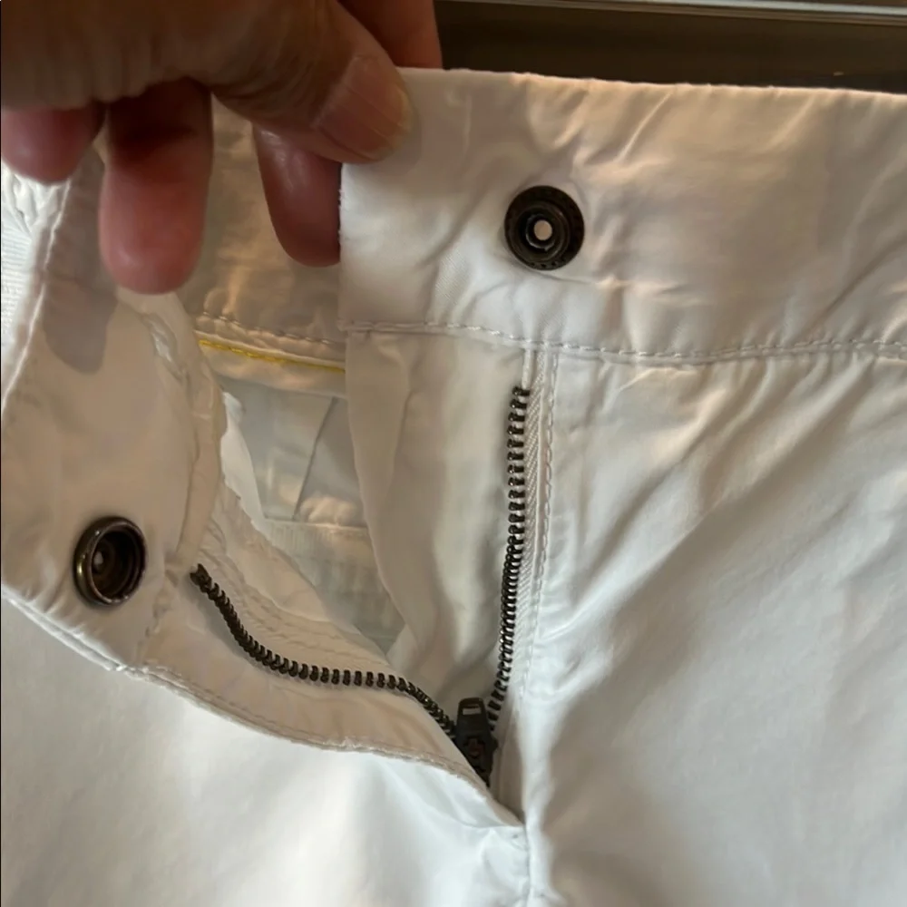 J. Crew Women's Chino City Fit White Cargo Shorts size 4